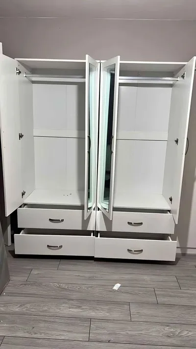 4 Door Wardrobe with 2 Mirrors and 4 Bottom Drawers, view 7