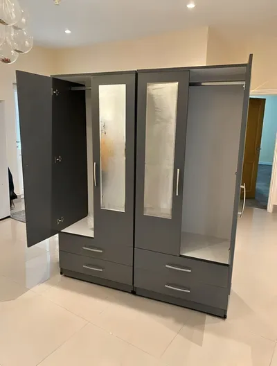 4 Door Wardrobe with 2 Mirrors and 4 Bottom Drawers, view 8