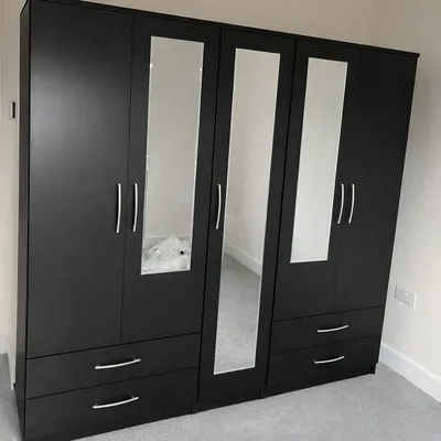 5 Door Wardrobe with 3 Mirrors and 4 Bottom Drawers, view 2