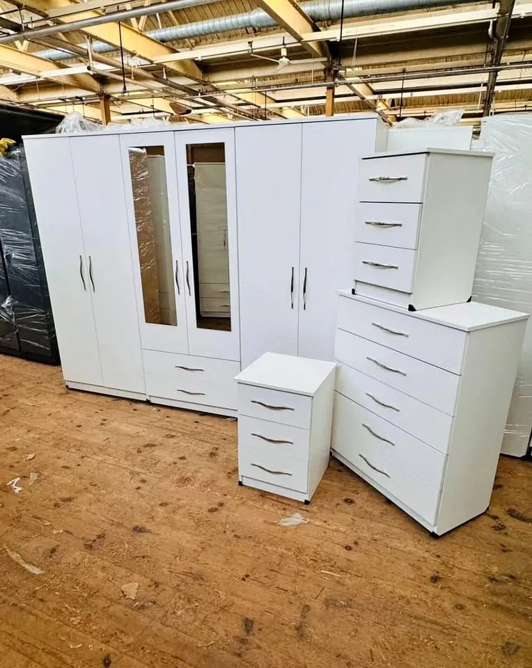 6 Door Wardrobe Full Bedroom Set