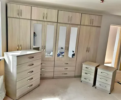 8 Door Wardrobe Full Bedroom Set – with Chest of Drawers & Bedside Cabinet, view 4