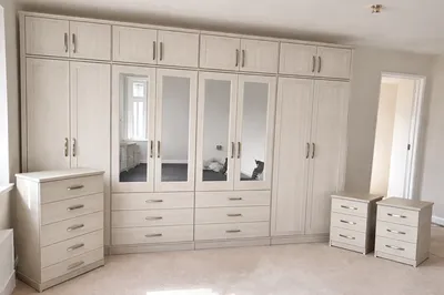 8 Door Wardrobe Full Bedroom Set – with Chest of Drawers & Bedside Cabinet, view 5