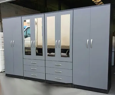 8 Door Wardrobe – Large Storage Design, view 3