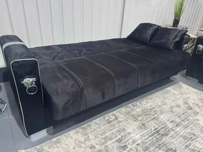 Black Silver Lion Sofa – Luxury Glamour with Royal Elegance, view 5