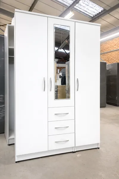 3 door wardrobe with 1 mirror, 3 bottom drawers, view 3