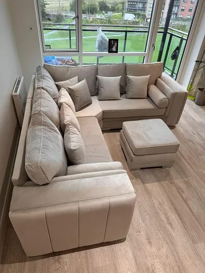 Lilly Corner Sofa – 4 Seater, view 2