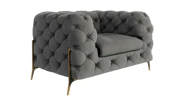 Luxury Chesterfield Armchair – Classic Tufted Design & Timeless Comfort