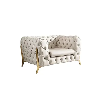 Luxury Chesterfield Armchair – Classic Tufted Design & Timeless Comfort, view 3