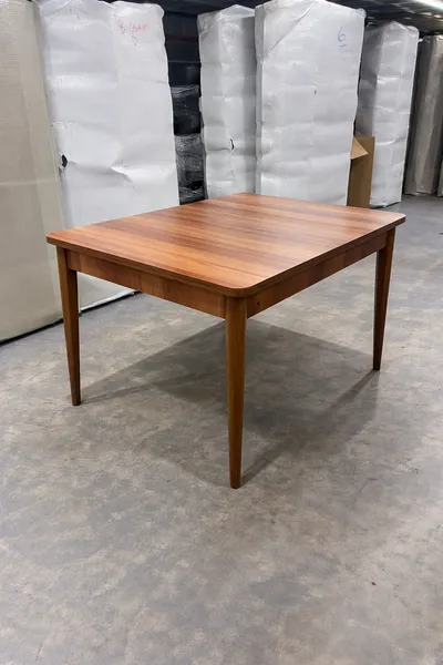 Modern Dining Table — Walnut