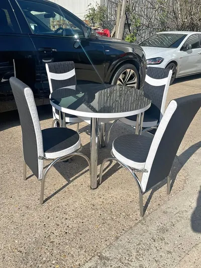 Round Dining Table – Modern Dining Table, view 3