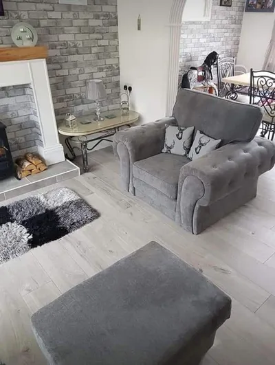 Verona Arm Chair & Cuddle Chair
