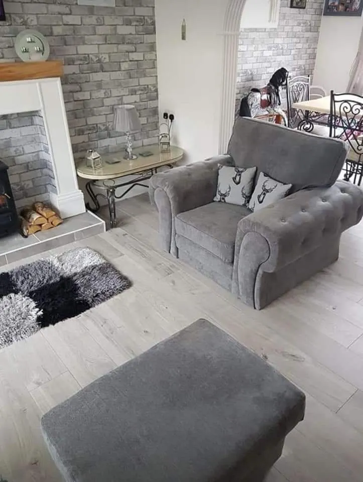 Verona Arm Chair & Cuddle Chair